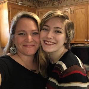 Meet your Posher, Kaycie